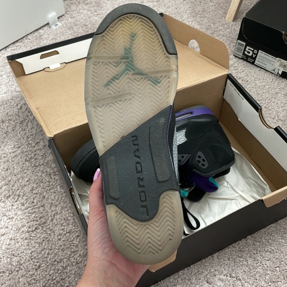 Air Jordan Retro 5 Black Grape - Picture 6 of 10